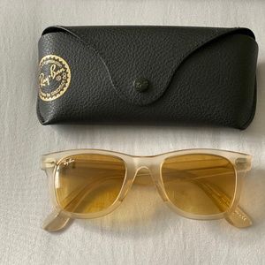 **Ray-Ban Wayfarer Sunglasses** Nwot